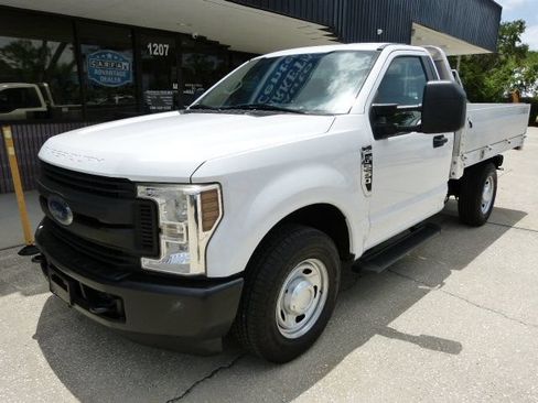 Used 2018 Ford F250 XL RWD image 2