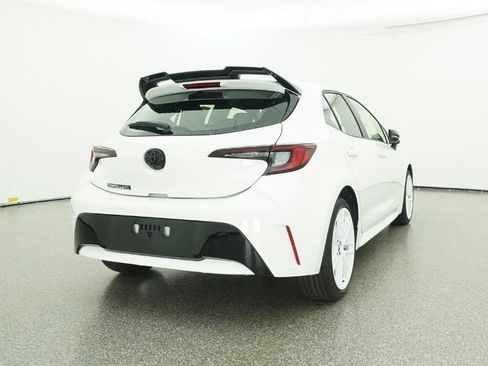 New 2026 Toyota Corolla SE image 9