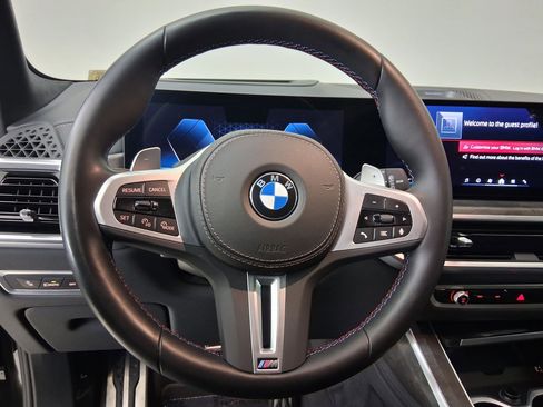 Certified 2024 BMW X7 M60i w/ Executive Package image 15