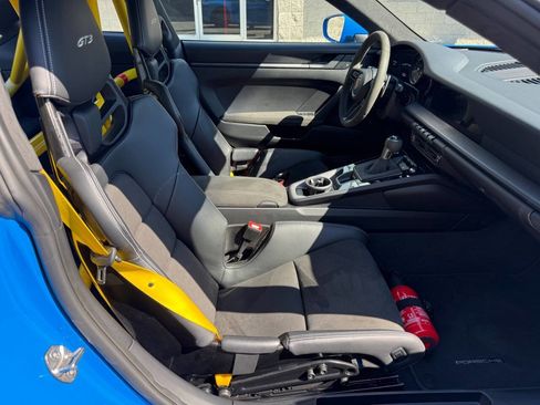 Used 2022 Porsche 911 GT3 image 28