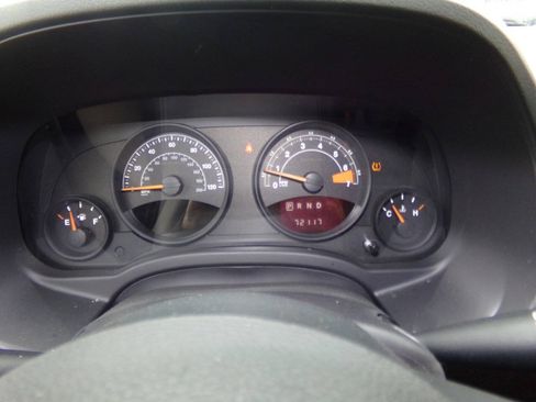 Used 2016 Jeep Compass Sport w/ Power Value Group FWD image 47