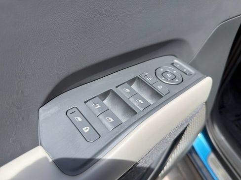 Used 2024 Kia EV9 Land AWD/4WD image 11
