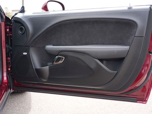 Used 2023 Dodge Challenger SRT Hellcat RWD image 15