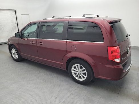 Used 2018 Dodge Grand Caravan SXT FWD image 3