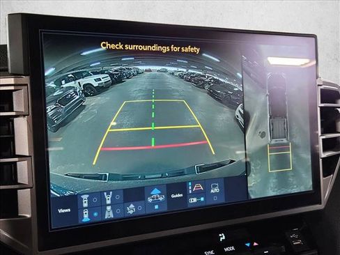 Used 2025 Toyota Tundra Limited image 13