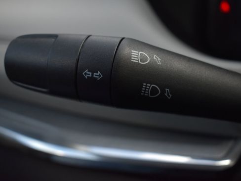 Used 2022 Jeep Compass Limited w/ Elite Group image 23