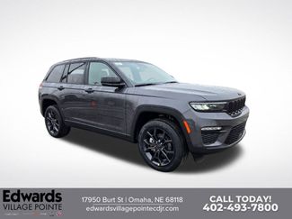 New 2025 Jeep Grand Cherokee Limited video 1