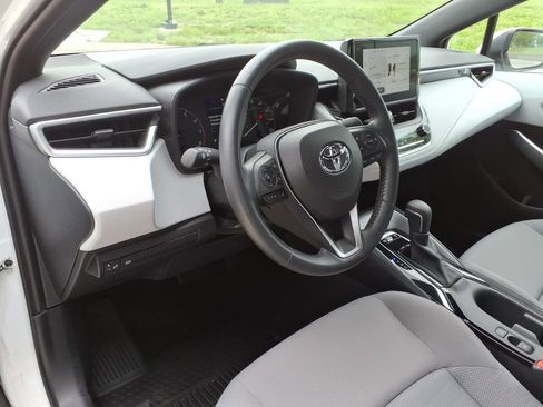 Used 2023 Toyota Corolla SE FWD image 14