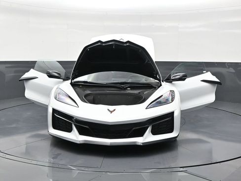 Used 2026 Chevrolet Corvette Z06 image 34