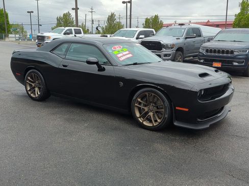 Used 2022 Dodge Challenger SRT Hellcat Redeye RWD image 1