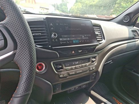 New 2025 Honda Ridgeline TrailSport image 8