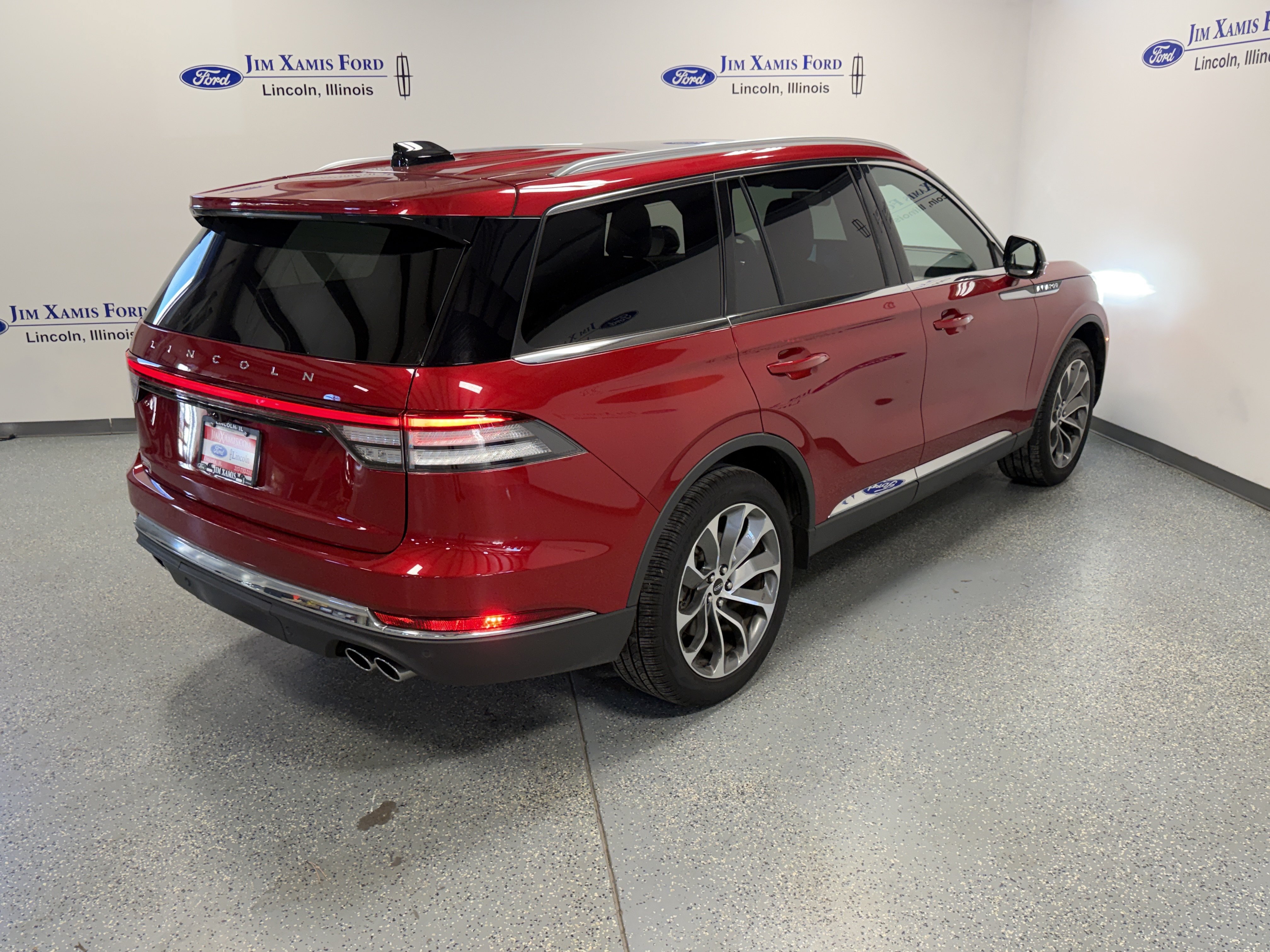 Used 2026 Lincoln Aviator Reserve AWD/4WD image 35