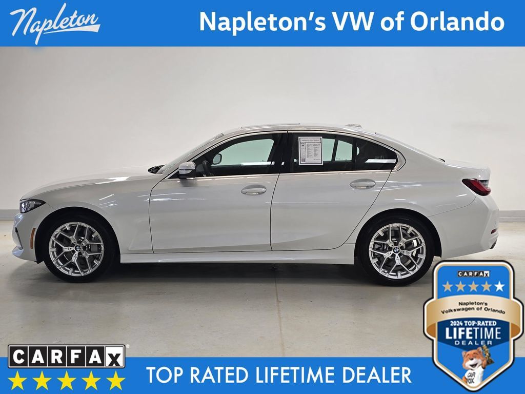 Used 2025 BMW 330i Sedan RWD image 3