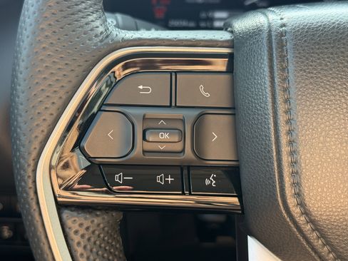 Used 2024 Toyota Sequoia Limited image 16