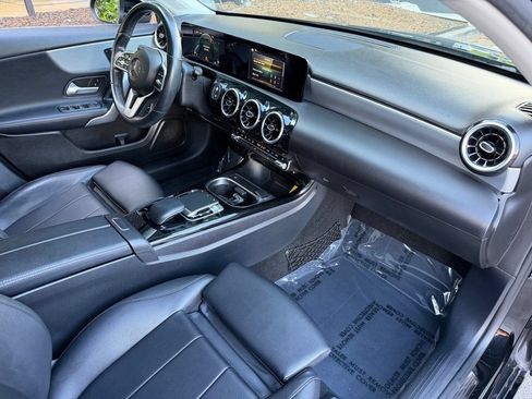 Used 2019 Mercedes-Benz A 220 image 32