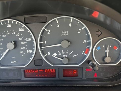 Used 2005 BMW 330Ci Convertible RWD image 15