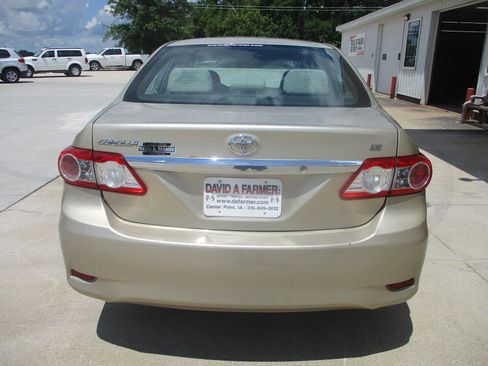Used 2013 Toyota Corolla LE FWD image 14