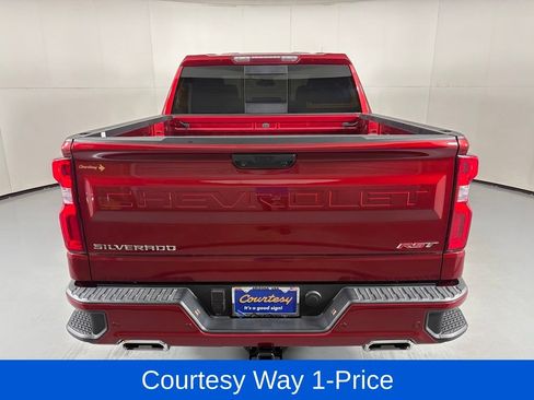 Used 2023 Chevrolet Silverado 1500 RST w/ Convenience Package II AWD/4WD image 9