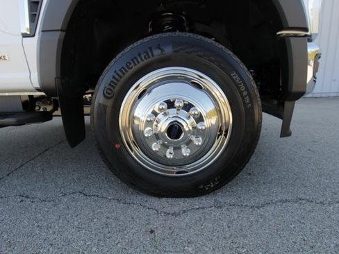 New 2024 Ford F550 4x4 Regular Cab Super Duty image 10