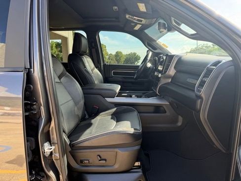 Used 2023 RAM 2500 Laramie AWD/4WD image 19