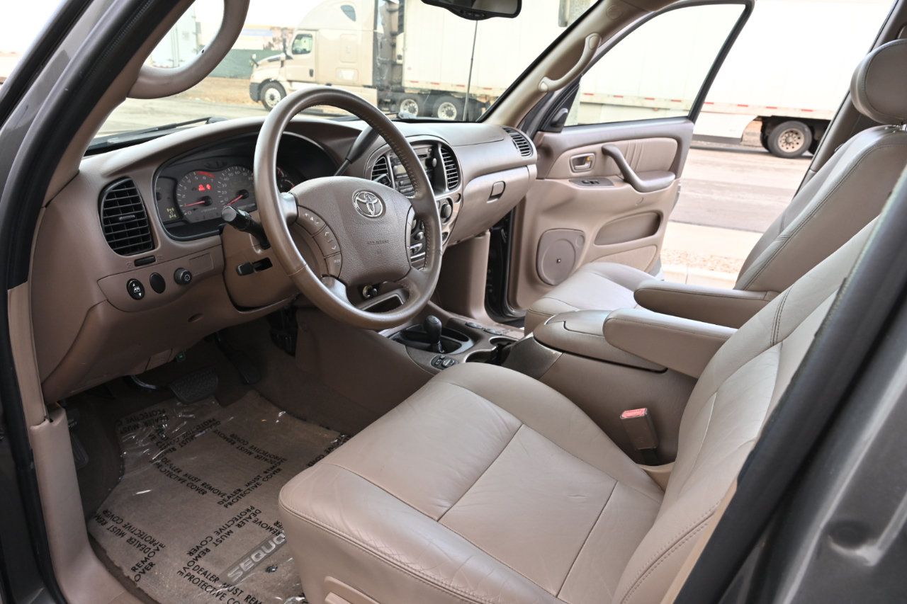 Used 2004 Toyota Sequoia Limited AWD/4WD image 12