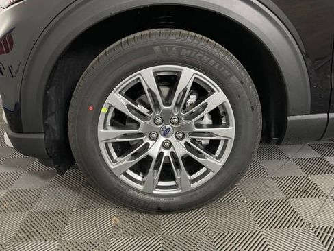 New 2026 Ford Explorer Platinum image 10