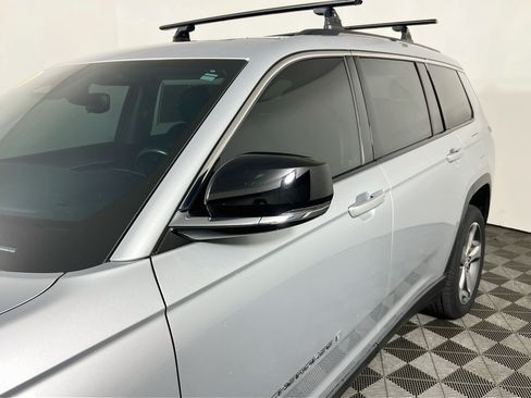 Used 2021 Jeep Grand Cherokee L Limited RWD image 12