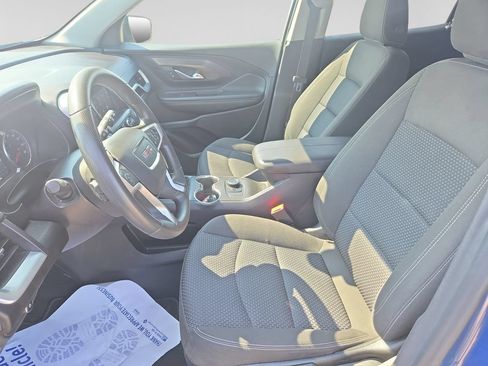 Used 2024 GMC Terrain SLE AWD/4WD image 19