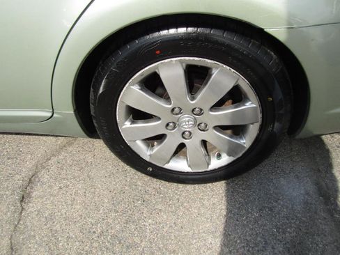 Used 2006 Toyota Avalon Limited image 23