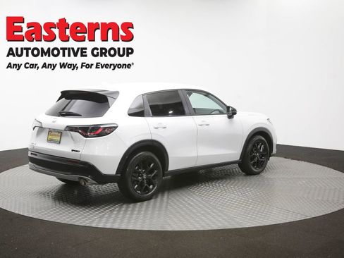 Used 2023 Honda HR-V Sport image 40