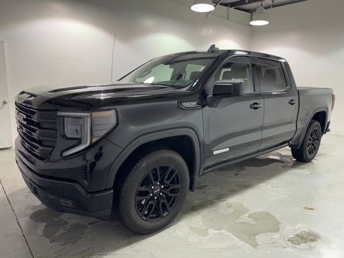 Certified 2023 GMC Sierra 1500 Elevation image 3
