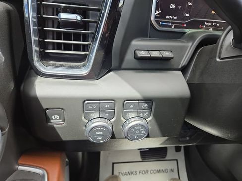 Used 2025 GMC Sierra 2500 Denali Ultimate AWD/4WD image 20