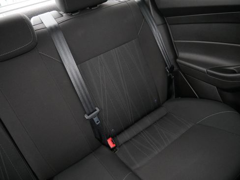 Used 2018 Ford Focus S image 14