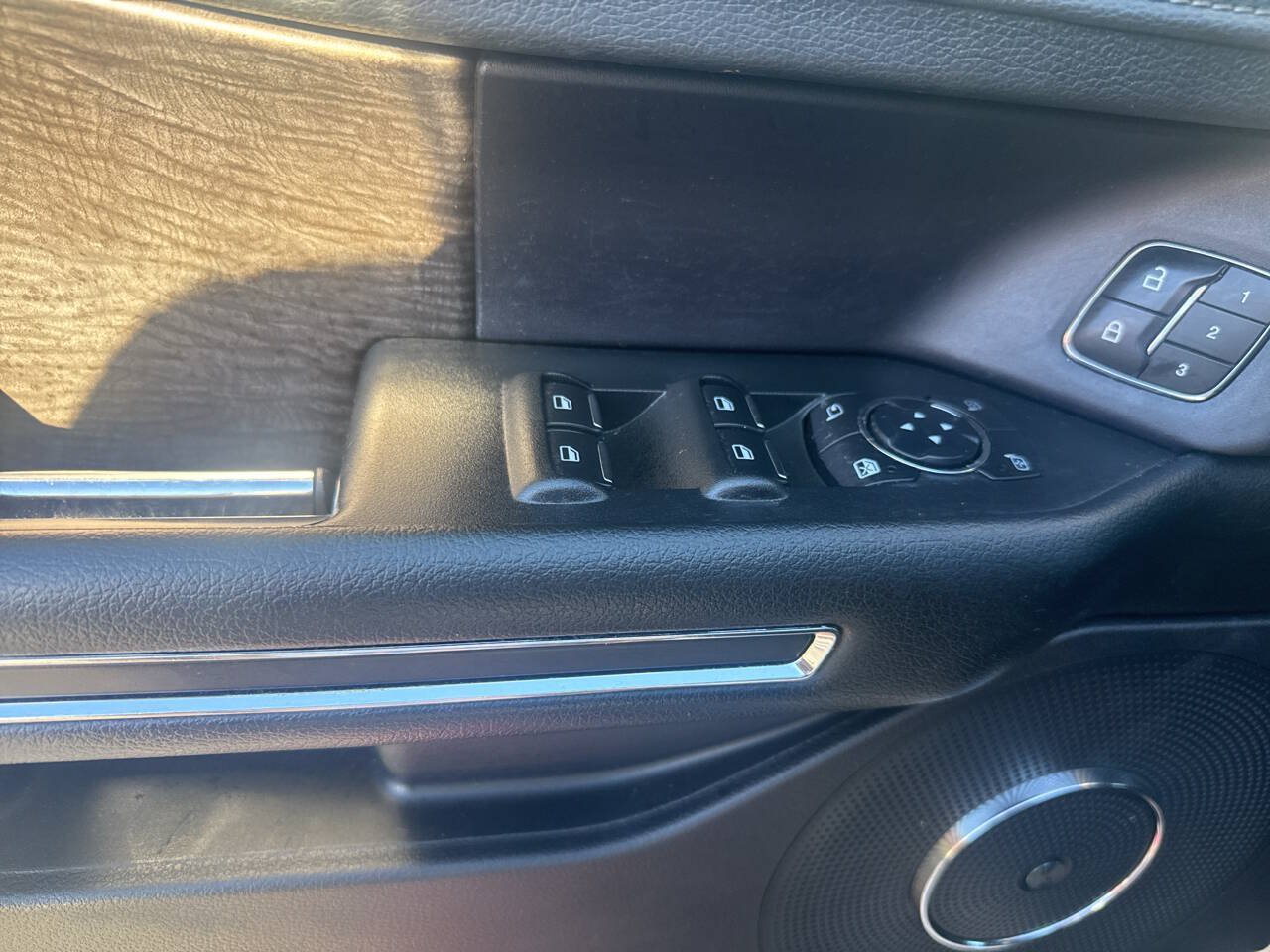 Used 2019 Ford Expedition Max Limited w/ Special Edition Package AWD/4WD image 22