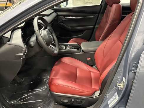 New 2026 MAZDA MAZDA3 Carbon AWD/4WD image 4