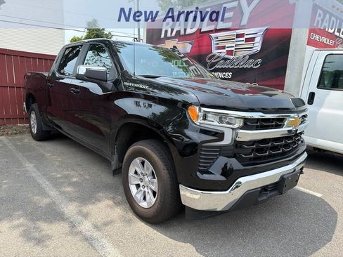 Used 2026 Chevrolet Silverado 1500 LT AWD/4WD image 2