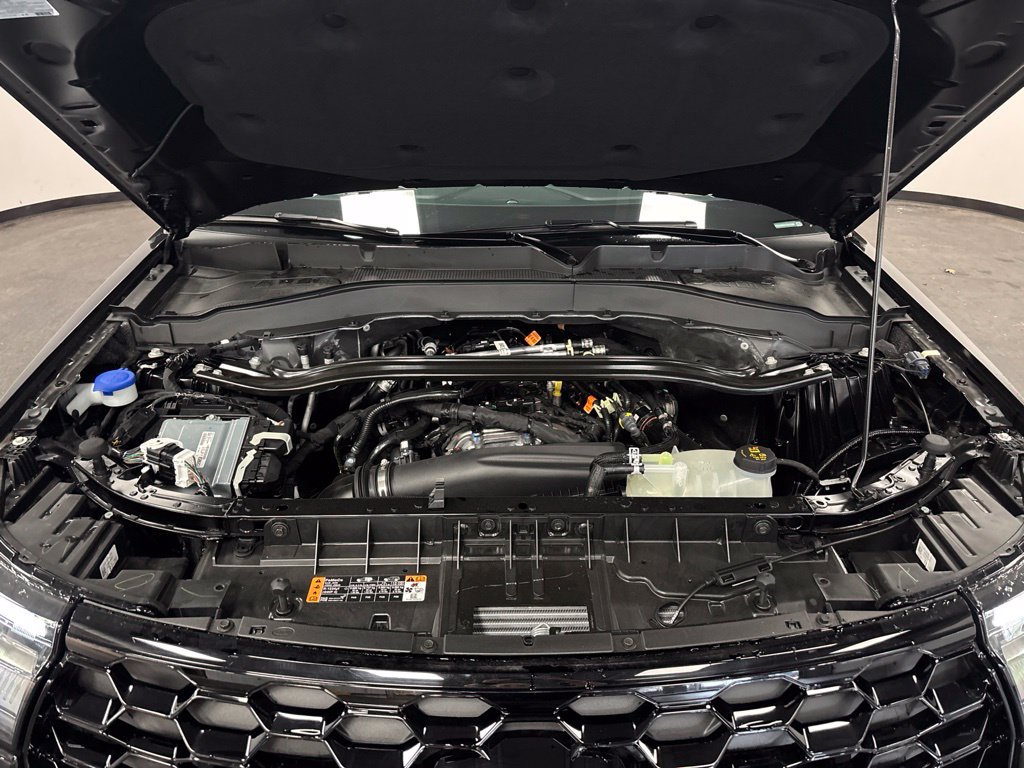 New 2026 Ford Explorer ST-Line w/ ST-Line Street Pack AWD/4WD image 15