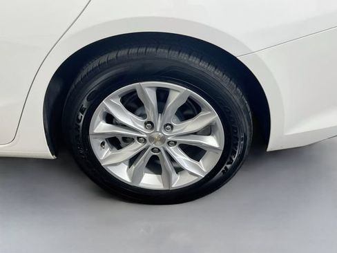 Used 2025 Chevrolet Malibu LT FWD image 25