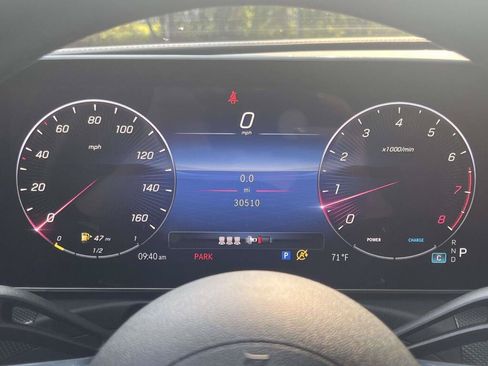 Used 2024 Mercedes-Benz C 300 4MATIC Sedan image 3