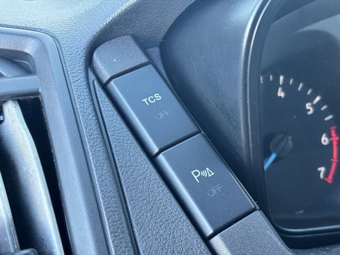 Used 2019 Ford Transit 350 XLT image 13