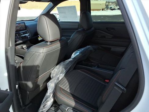 New 2026 Nissan Pathfinder Rock Creek w/ Rock Creek Premium Package image 27