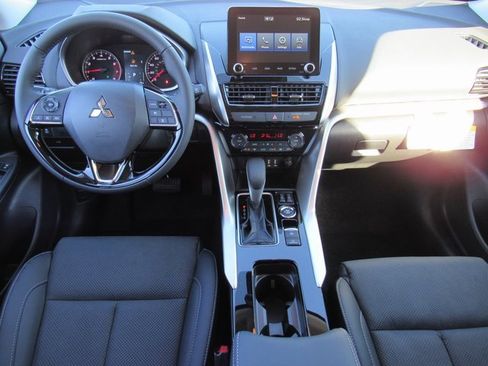 New 2026 Mitsubishi Eclipse Cross SE image 9