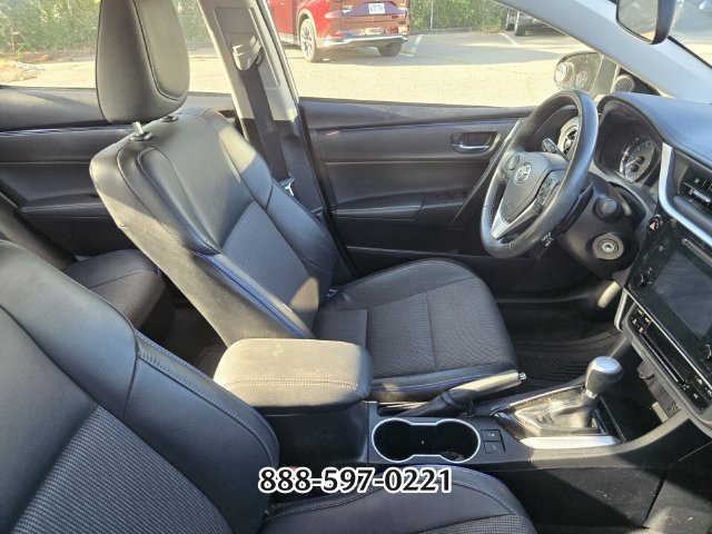 Used 2018 Toyota Corolla SE FWD image 9