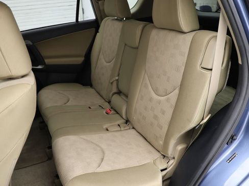 Used 2011 Toyota RAV4 4WD w/ Base L4 Extra Value Pkg image 11
