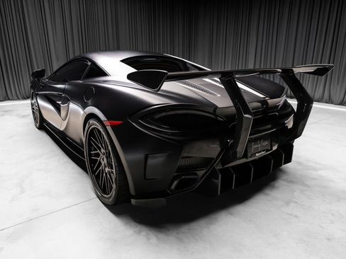 Used 2016 McLaren 570S Coupe RWD image 13