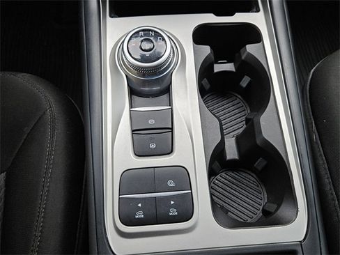 Used 2023 Ford Explorer XLT image 20