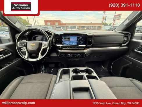 Used 2025 Chevrolet Silverado 2500 LT w/ Convenience Package AWD/4WD image 15