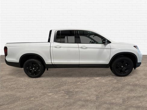 New 2026 Honda Ridgeline Black Edition image 7