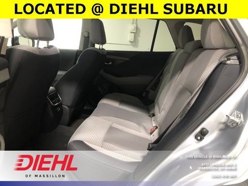Used 2023 Subaru Outback Premium image 16