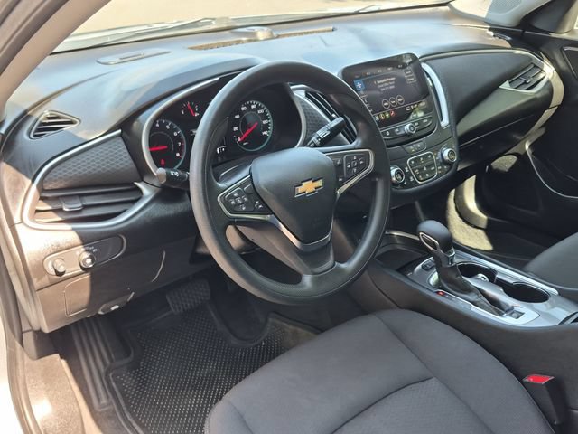 Used 2025 Chevrolet Malibu LT FWD image 29